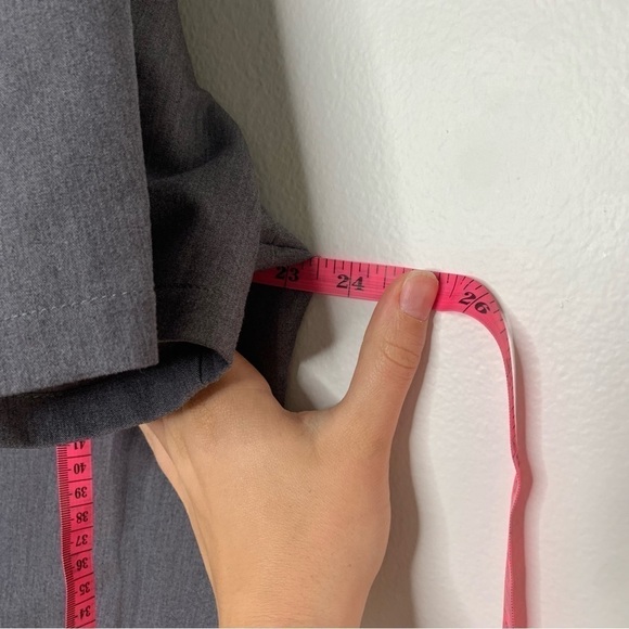 Figs grey pocket scrub top XL - Picture 8 of 8